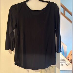 Black Quartersleeve shirt